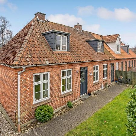 Lovely Home In Sonderborg With Kitchen Sønderborg Exterior foto