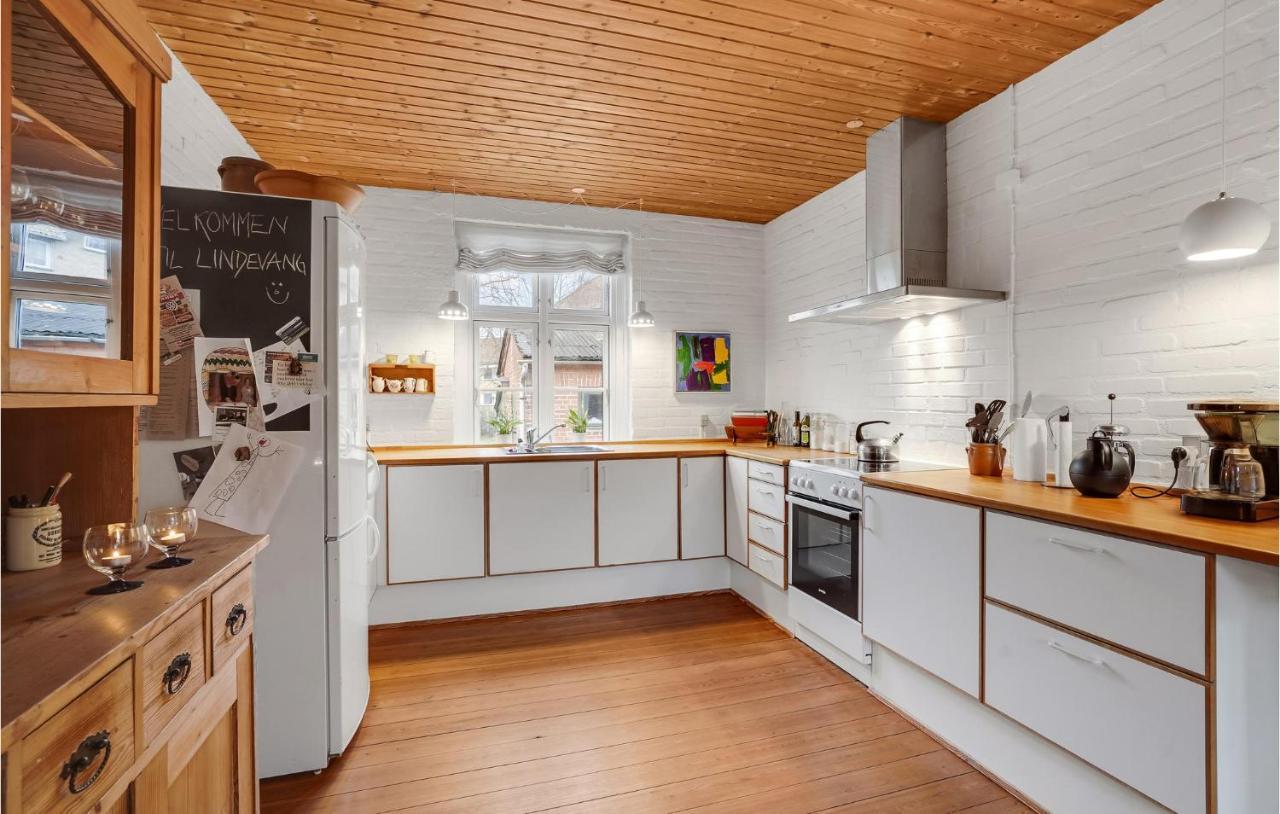 Lovely Home In Sonderborg With Kitchen Sønderborg Exterior foto