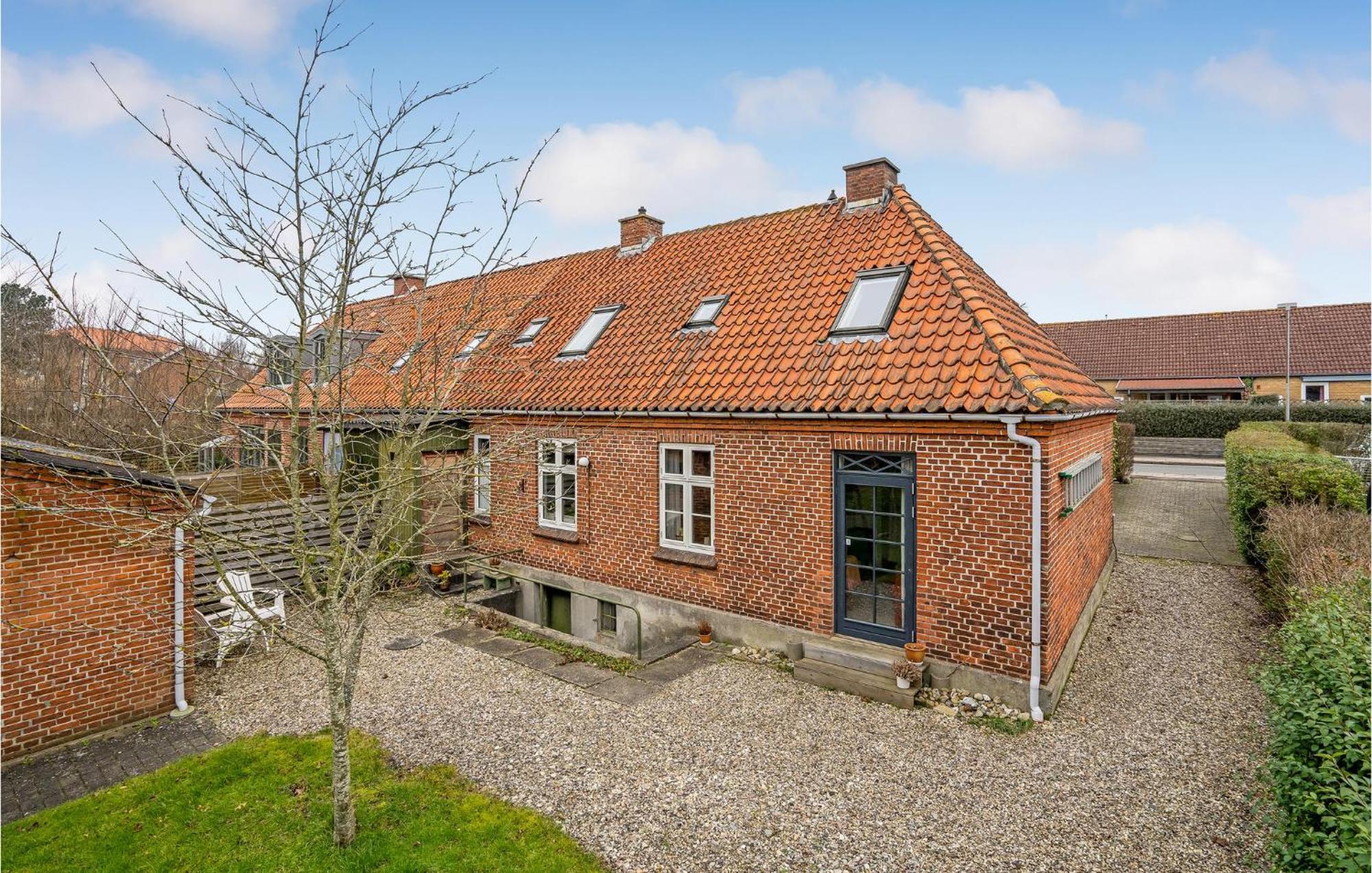 Lovely Home In Sonderborg With Kitchen Sønderborg Exterior foto